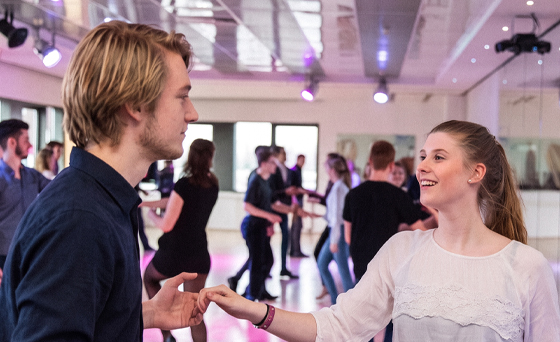 bothe-tanzschule-jugendtanzkurse-2026-thumbnail.jpg 